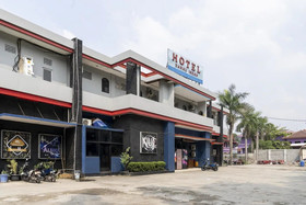 Hotel Danau Indah Utama by RedDoorz