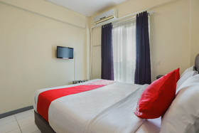 Lauv Room Grand Centerpoint by OYO Rooms