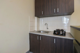 Lauv Room Grand Centerpoint by OYO Rooms