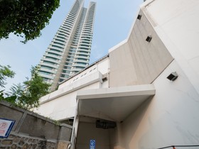 Oyo 3390 Apartment Grand Kamala Lagoon Avenue