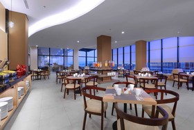 Quest Hotel Cikarang