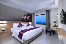 Quest Hotel Cikarang