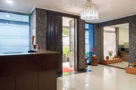 Hotel Addict by RedDoorz