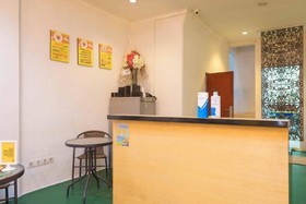 RedDoorz @ Taman Galaxy Bekasi