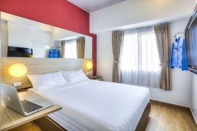 Monoloog Hotel Bekasi