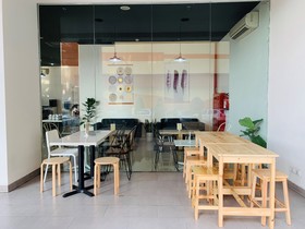 Monoloog Hotel Bekasi