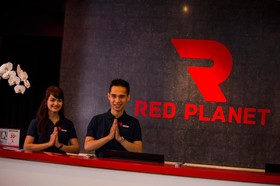 Monoloog Hotel Bekasi