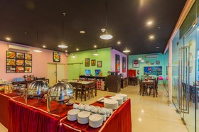 Monoloog Hotel Bekasi