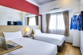 Monoloog Hotel Bekasi