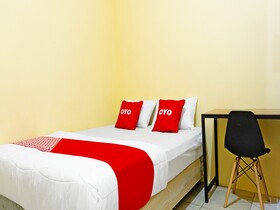 Spot On 91402 Home'59 Tegal Danas