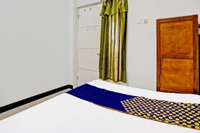 SPOT ON 93853 Budi Residence 2