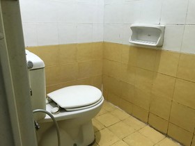 Surya Inn Syariah by OYO Rooms