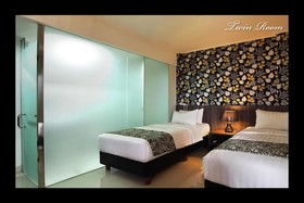 Sans Hotel The Green Bekasi by RedDoorz