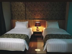 Sans Hotel The Green Bekasi by RedDoorz