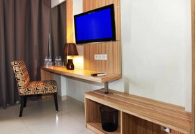 Sans Hotel The Green Bekasi by RedDoorz