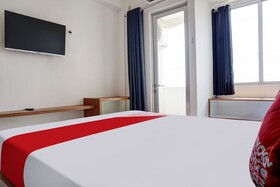 Tower Mahakam By Toha Room by Oyo