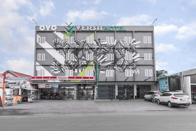 Versa Hotel By OYO Rooms