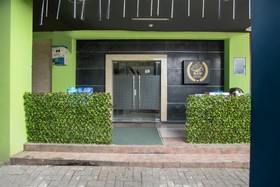 W&w Executive Hotel by OYO Rooms