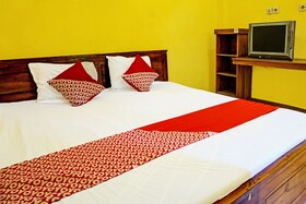 Hotel Family Blitar by OYO
