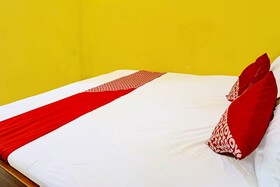 Hotel Family Blitar by OYO