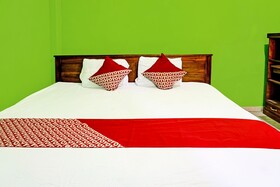 Hotel Family Blitar by OYO