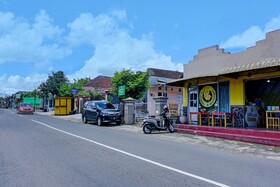 Kost Maluku 36 Family Residence by OYO