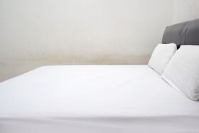 Kost Putih Syariah By OYO