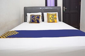 Kost Putih Syariah By OYO