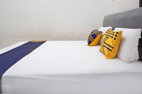 Kost Putih Syariah By OYO