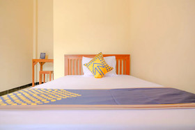 Panderman Residence by OYO Rooms