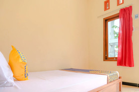 Panderman Residence by OYO Rooms