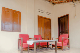 Panderman Residence by OYO Rooms