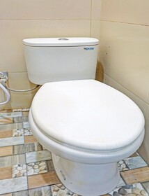 Purnama Syariah Guest House By OYO