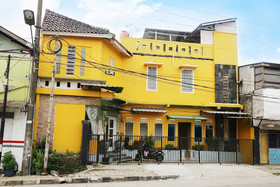 Pemda 22 Mansion Mitra RedDoorz