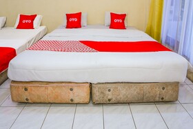 Capital O 93349 Hotel Gondangdia