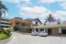 Capital O 93349 Hotel Gondangdia