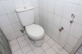 Capital O 93349 Hotel Gondangdia