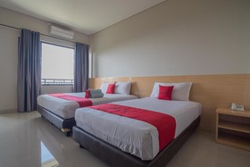 Fafa Hills Resort Puncak by RedDoorz