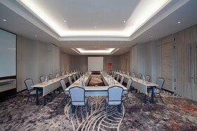 Harris Hotel & Convention Cibinong City Mall  Bogor
