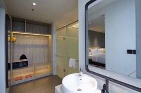 Harris Hotel & Convention Cibinong City Mall  Bogor
