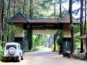 Harris Sentul City Bogor