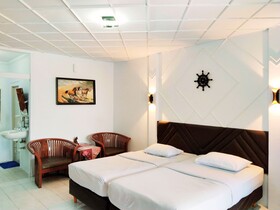 Hotel New Gondangdia Powered By Cocotel