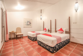 OYO 156 Wirasamala Villa