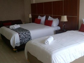 Santa Monica Hotel And Convention