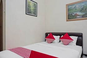 Super OYO 92134 Bogor Guest House Syariah