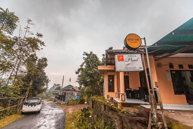 Villa Paul by OYO Rooms