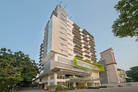 Whiz Prime Pajajaran Bogor