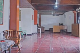 Wisma Kencana Indah by OYO