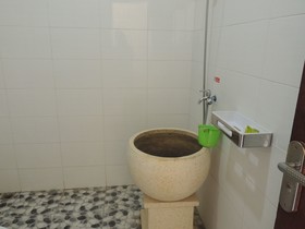 Balkondes Karanganyar