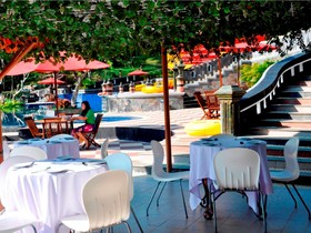 The Jhon'S Cianjur Aquatic Resort